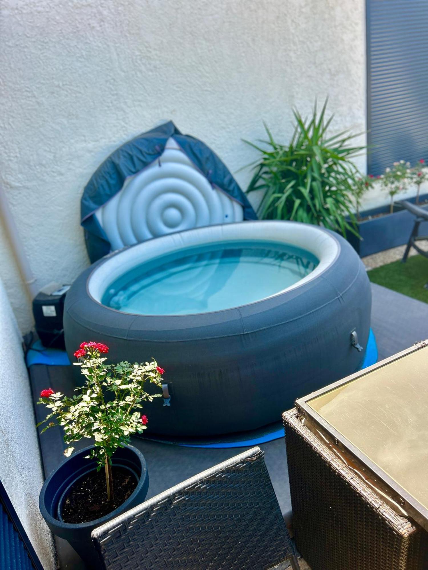Belle Chambre Privee Avec Le Jardin Privatif Et Le Jacuzzi กาวาแลร์-ซูร์-แมร์ ภายนอก รูปภาพ